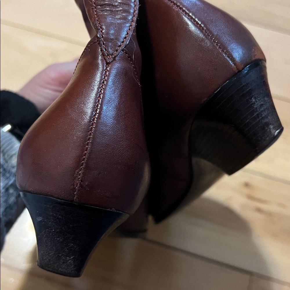 Vintage Cowboy Booties - Picture 17 of 17
